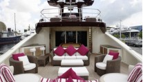 Palmer Johnson Aftdeck